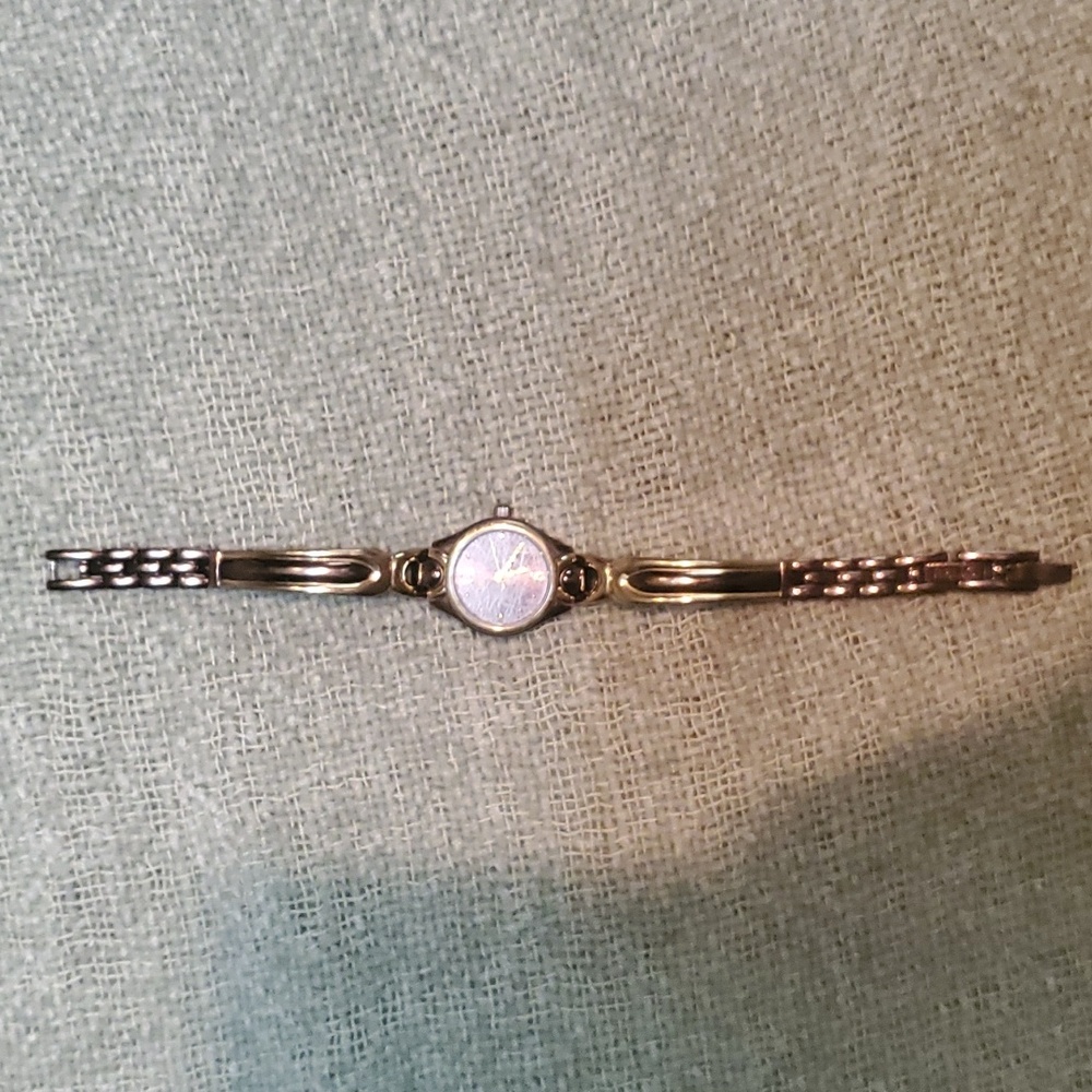 Relic BY Fossil Womens Rose Gold Tone Watch